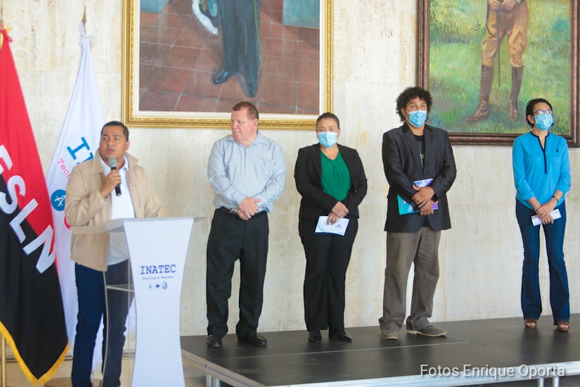 PREMIOS1